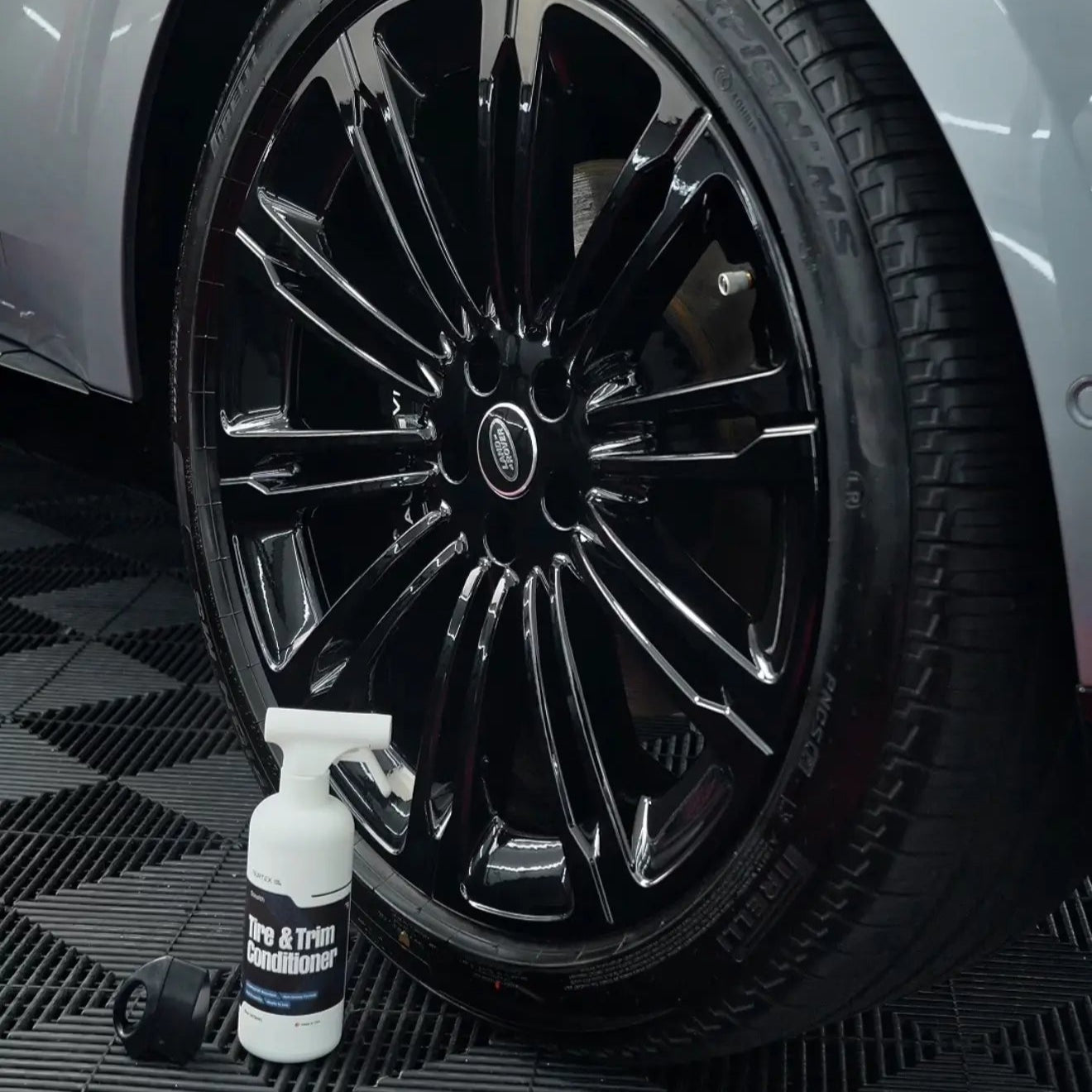 Burtex® Stealth Tire & Trim Conditioner